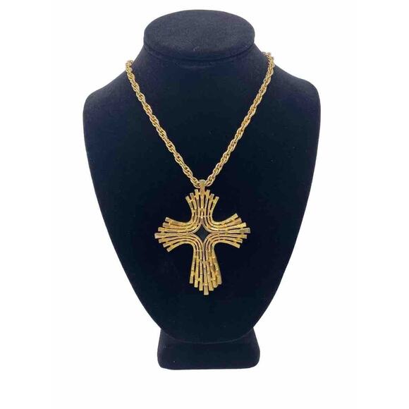Vintage Crown Trifari Brutalist Cross Necklace 24" Chain, Used - Picture 1 of 5